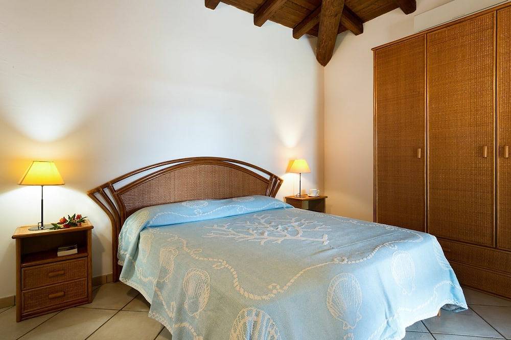 Villa in Capo Coda Cavallo met 3 slaapkamers 6 personen in Capo Coda Cavallo, San Teodoro