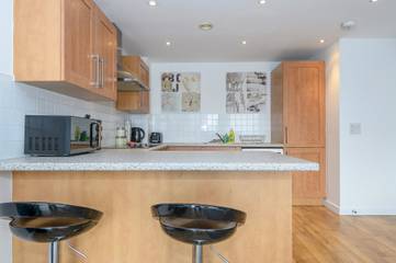 Glamping for 4 People in Leeds, West Yorkshire, Photo 3