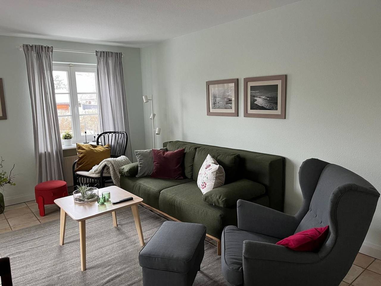 Ganze Ferienwohnung, Ferienwohnungen in der Marina Kröslin - Kleine Fewo Hafenstraße (rechts) in Kröslin, Vorpommern Greifswald
