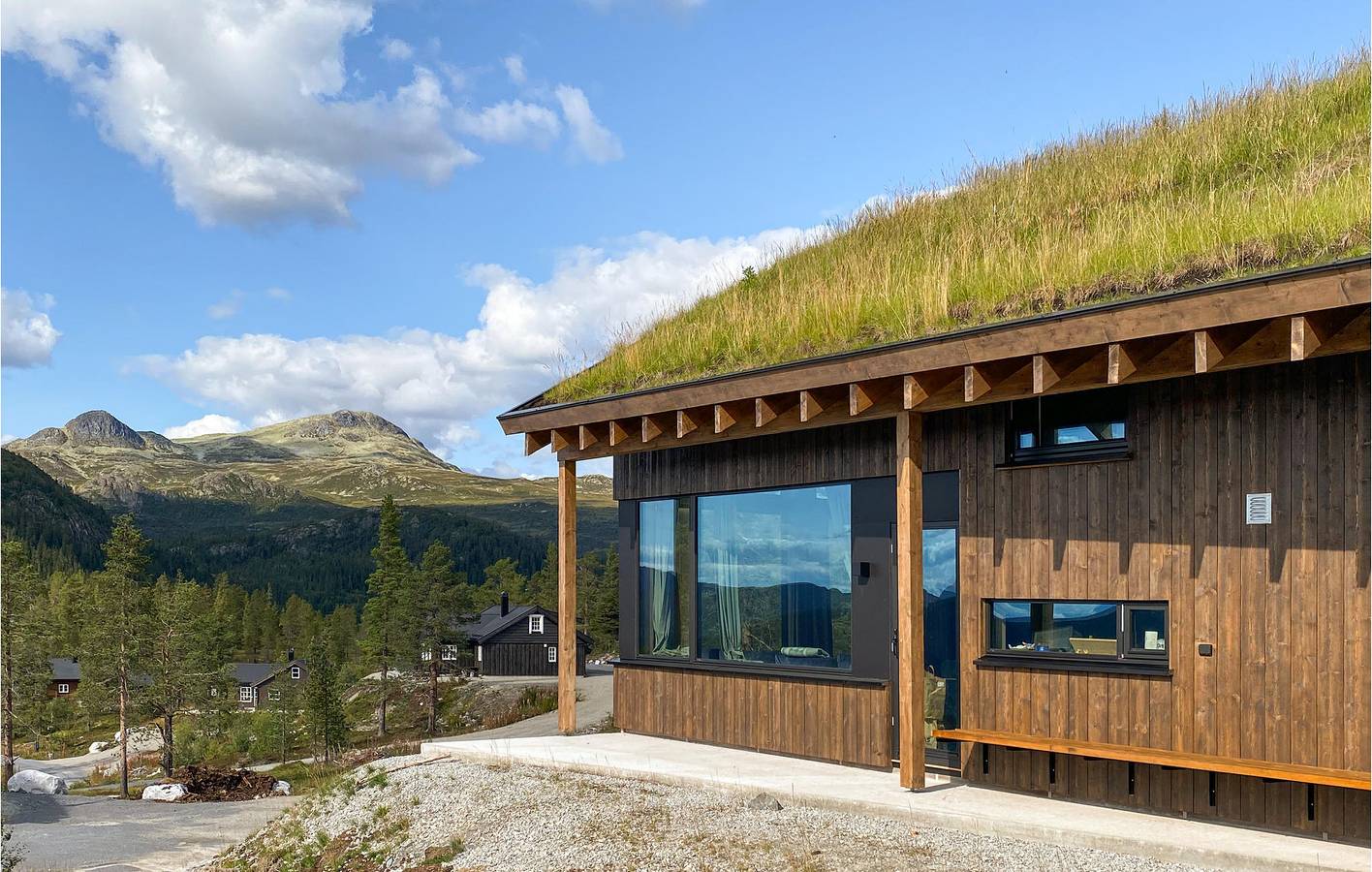 Ferienhaus für 9 Personen mit Garten in Hjartdal