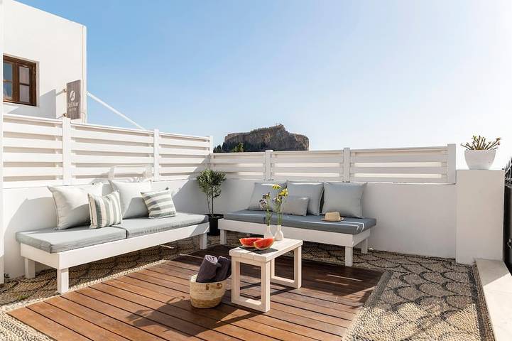 Apartment for 4 people, with terrace in Lindos