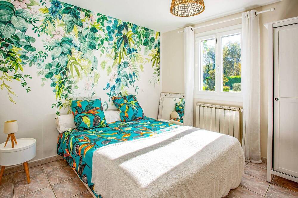 Villa Valleron by Villa Plus in Velleron, Vaucluse