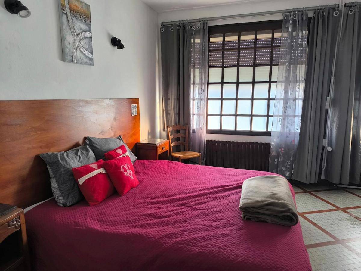 Appartement entier, One-Bedroom Apartment in Soumoulou, Béarn