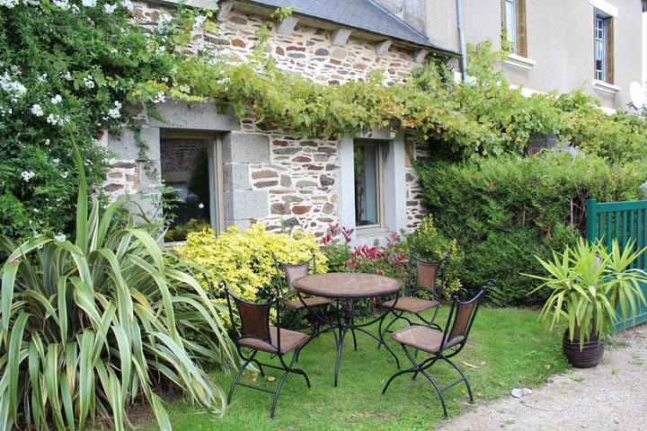 Gîte pour 3 personnes, avec Jardin à Plérin