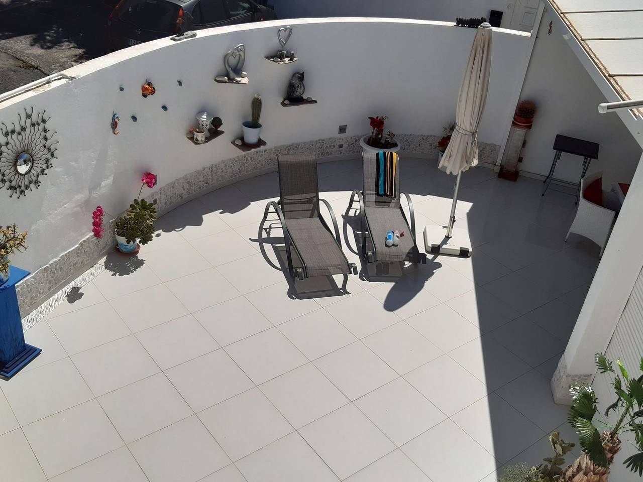 Sonniges Ferienhaus mit Grill, Garten und Pool in Solana Matorral, Pájara