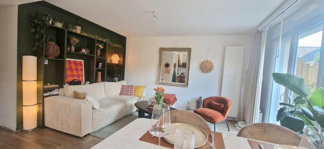 Ferienhaus für 9 Personen, mit Terrasse und Garten