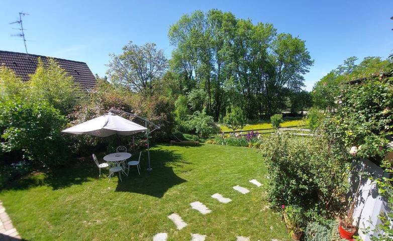 Ferienwohnung für 4 Personen, mit Whirlpool und Terrasse sowie Garten und Sauna in Berstett