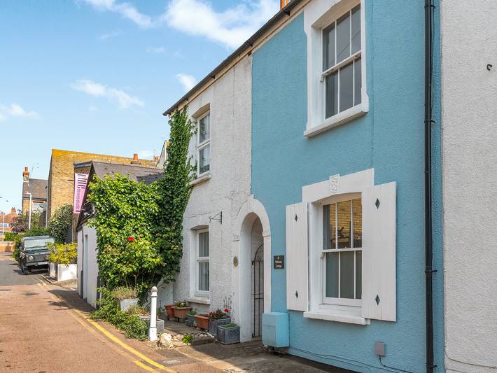 Cottage for 4 people, with garden, with pets in Broadstairs