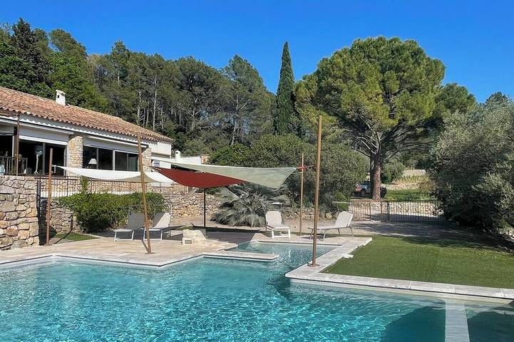 Chalet para 8 personas, con jardín - 1
