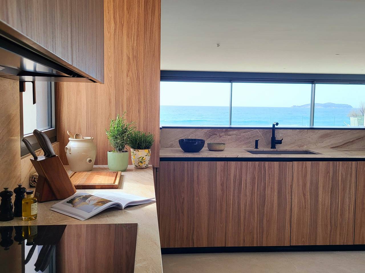 Villa Ile Verte in La Ciotat ein modernes Juwel mit Blick auf das Mittelmeer in La Ciotat, Marseille und Umgebung