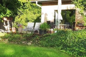 Ferienwohnung für 3 Personen, mit Terrasse und Garten in Nossentiner Hütte