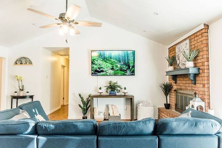 Vacation rental for 8 people, with yard in Norman