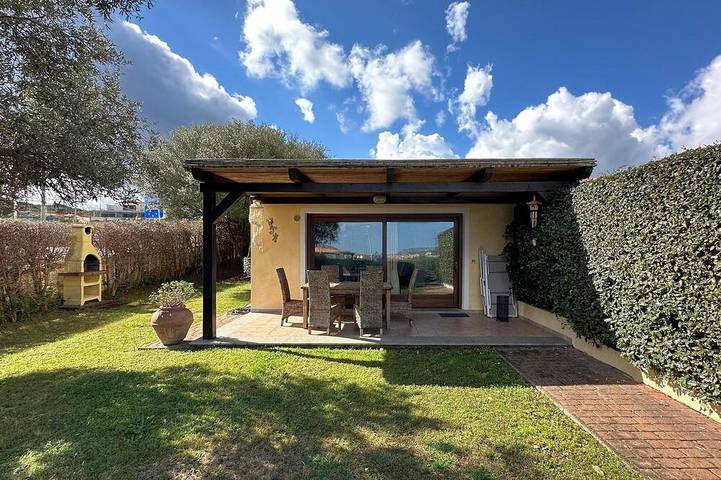 Ferienhaus für 6 Personen, mit Terrasse und Garten - 1