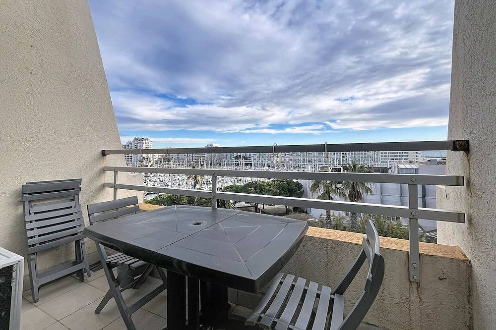 Apartamento entero, Estudio cabina con aire acondicionado y vista al mar cerca de la playa in Mauguio, Côte d'Améthyste