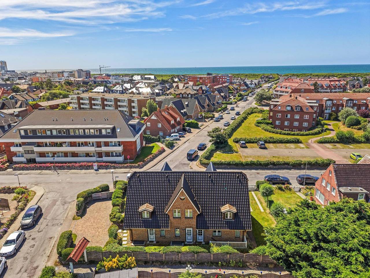 Ganze Wohnung, 3-Zimmer-Ferienwohnung mit Terrasse. - nur 400 Meter zum Strand. in Westerland, Sylt (Gemeinde)