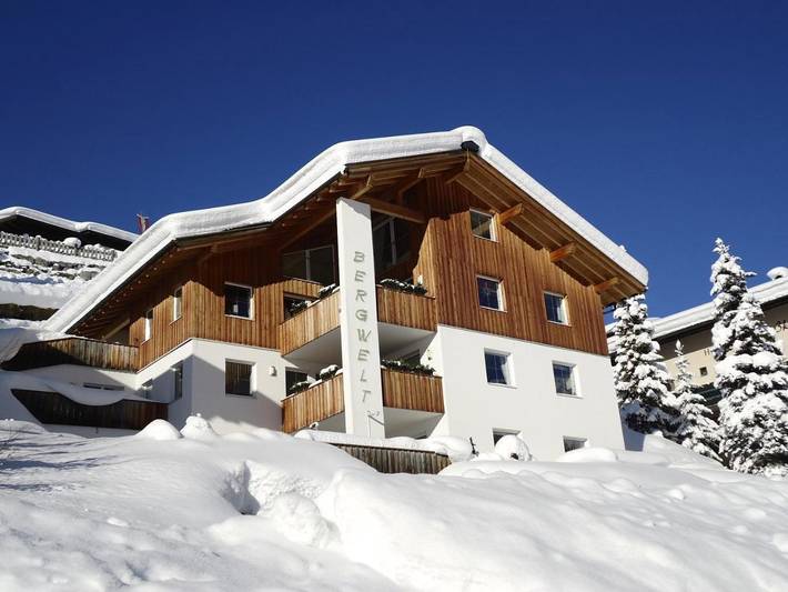 Vakantieappartement voor 4 personen, with sauna and tuin as well as uitzicht in Lech