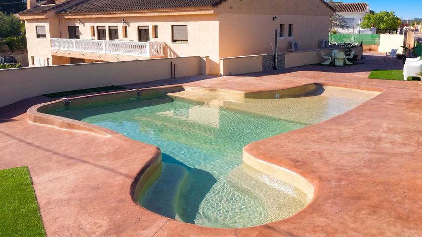 Chalet para 24 personas, con piscina y terraza en Provincia de Valencia - 2