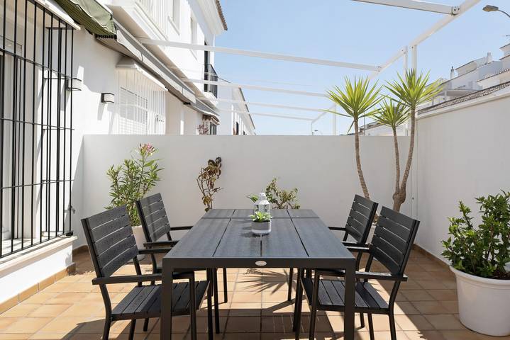 Holiday Home "Casa Noria" with Shared Pool & Wi-Fi in Vejer de la Frontera, Costa de la Luz