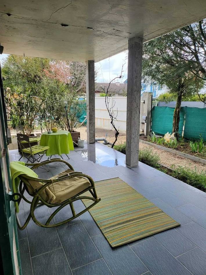 Gîte pour 3 personnes, avec terrasse à Vétraz-Monthoux