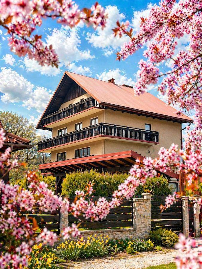 Gîte pour 6 personnes, avec terrasse ainsi que vue et jardin, animaux acceptés à Stryszawa