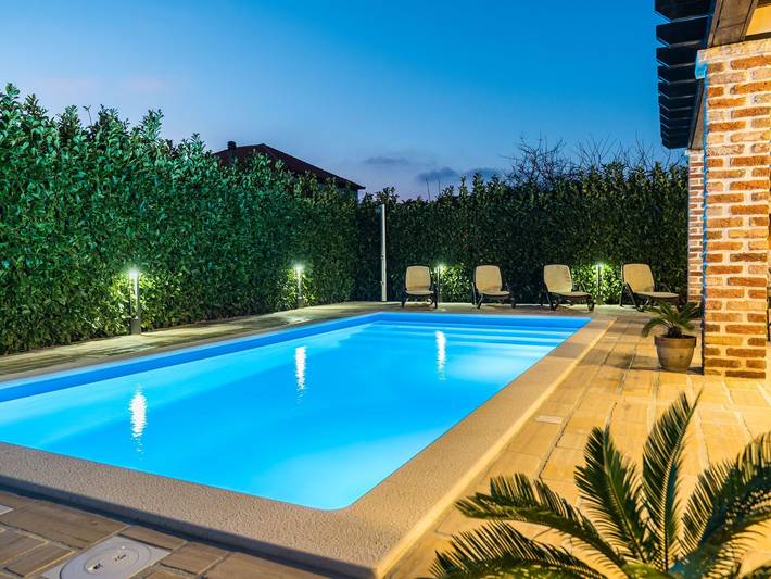 Ferienhaus für 6 Personen, mit Pool, mit Haustier in Sukosan - 2