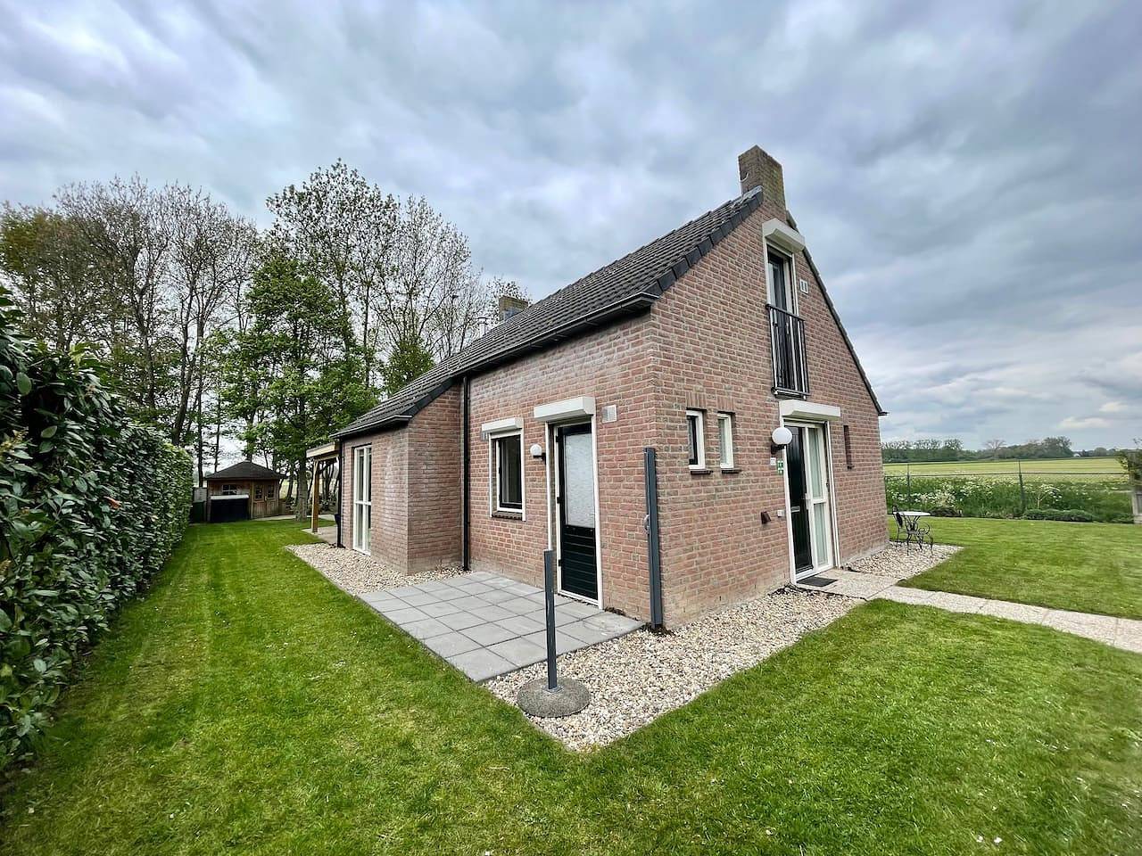 Compleet huisje tussen de weilanden in Ewijk in Betuwe