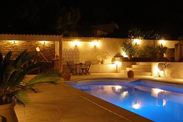 Villa pour 6 personnes, avec balcon ainsi que jacuzzi et jardin à Ajaccio