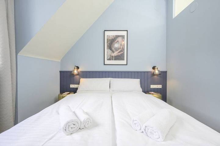 Entire apartment, Palais Palffy Hotel Suite in Central Vienna in Vienna City Center, Vienna