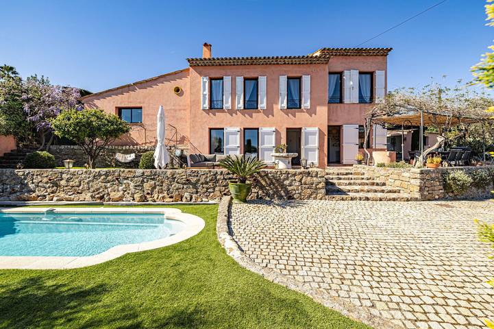 Villa pour 10 personnes, avec terrasse et jardin à Vallauris - 4