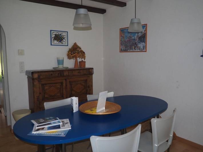 Ganze Wohnung, Residenz La Mora 26 in La Punt-Chamues-ch, Sankt Moritz