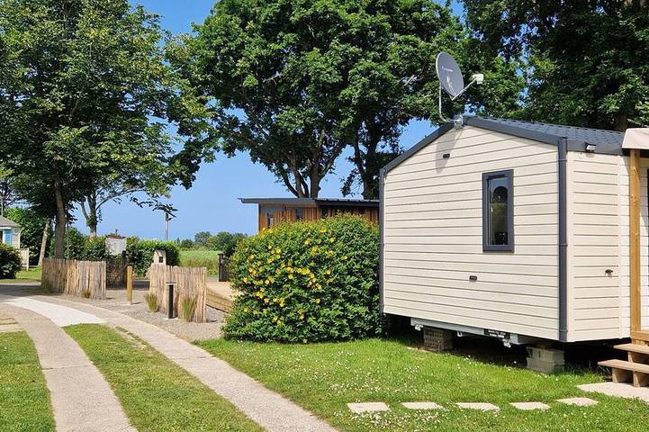 Mobile home for 4 people - 1