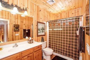 Log Cabin for 10 Guests in Show Low, Navajo County, Picture 4