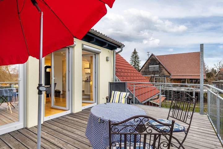 Hel lejlighed, Holiday Apartment Schatz with Terrace, Balcony and Wi-Fi in Albstadt, Albsteig Trin 13