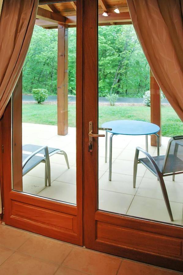 Location de vacances pour 4 personnes, avec vue sur le lac et piscine à Lachapelle-Auzac - 2
