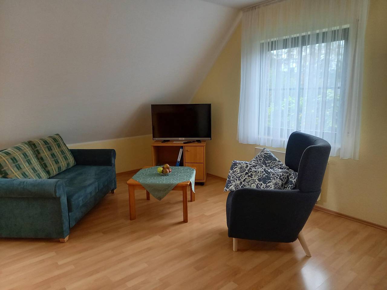 Ganze Ferienwohnung, Appartement Gartenblick in Leichlingen, Rheinisch-Bergischer Kreis