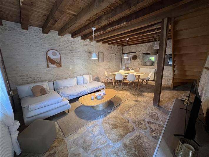 Location de vacances pour 4 personnes, avec jardin et piscine à Sainte-Soline