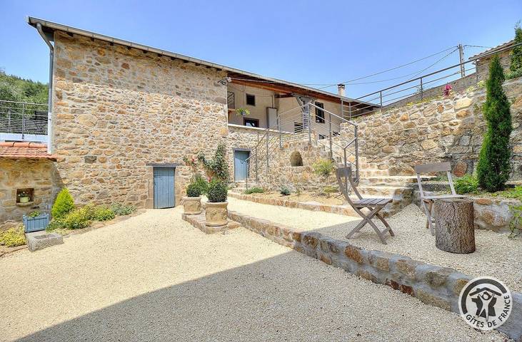 Gîte pour 15 personnes, avec sauna et jardin