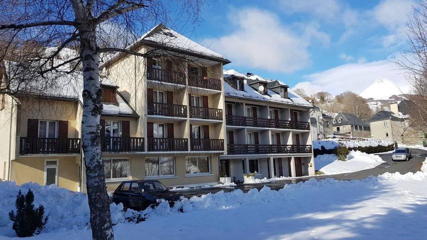 Hôtel pour 2 personnes, avec jardin et vue à Saint-Jacques-des-Blats - 4