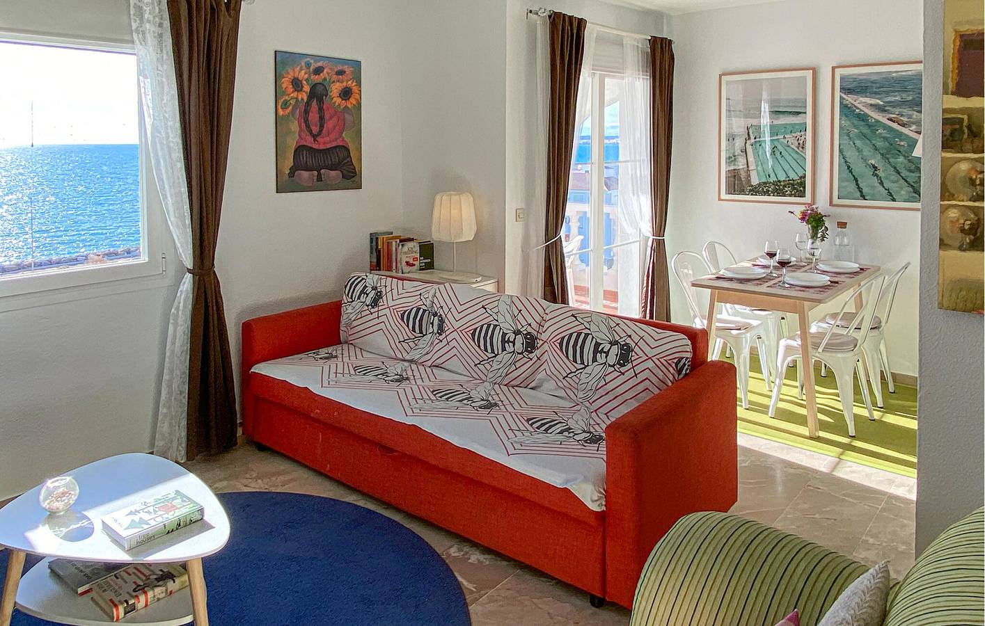 Appartement de vacances entier, Appartement avec vue sur l'eau : Terrasse, TV, Micro-ondes & Plage (2.5km) in Vélez-Málaga, Costa del Sol