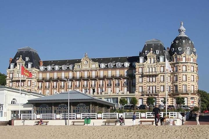 Gîte pour 4 personnes dans Casino d'Houlgate - 2