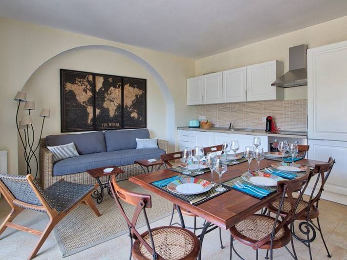 Ferienwohnung für 6 Personen, mit Terrasse und Pool in Ajaccio - 4