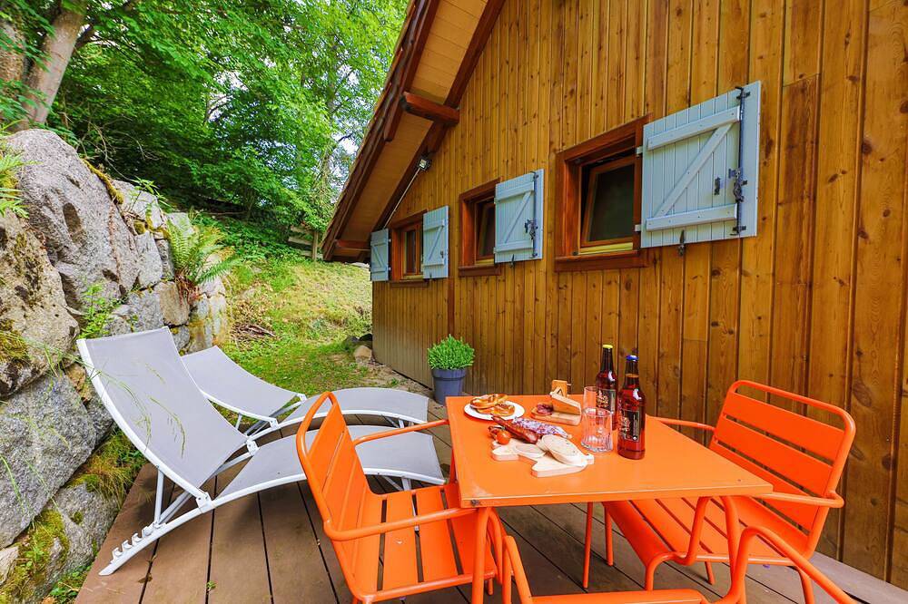Berghütte-Familie-Bergblick-Ensuite Dusche in Soultzeren, Regionaler Naturpark Belchen der Vogesen