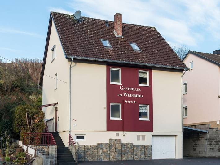 Ferienwohnung für 4 Personen, mit Terrasse und Garten, kinderfreundlich - 1