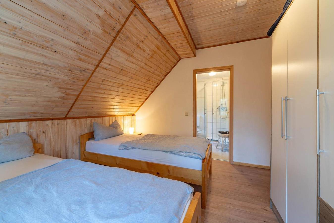 Ganze Wohnung, Apartment Behling 3 mit Balkon in Liepe, Britzer Platte