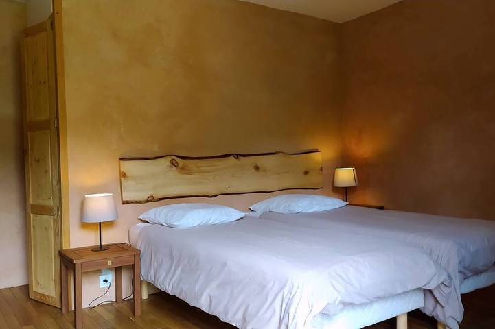 Gîte pour 6 personnes, avec terrasse et jardin dans Station de La Colmiane - 3