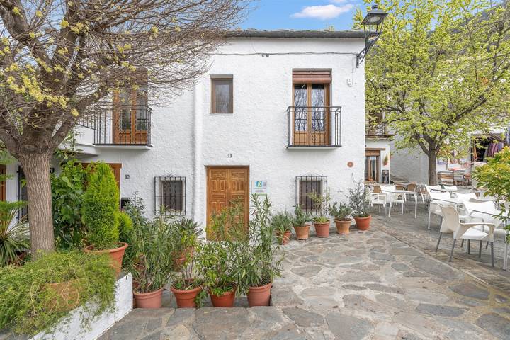 Holiday rental for 6 people, with balcony in Granada Province