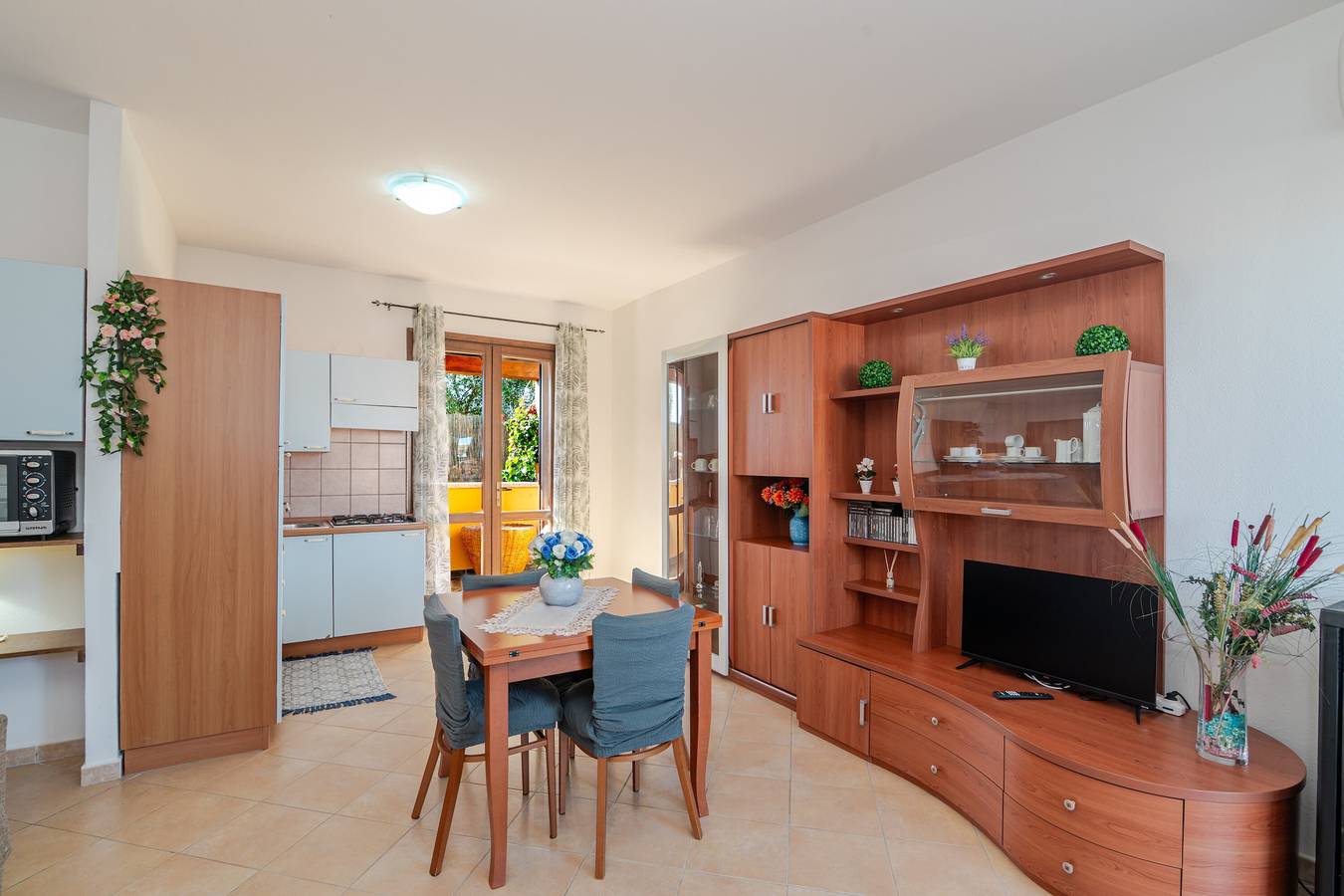 Ferienhaus 'Pasigà – Private Whirlpool nahe Olbia' mit Bergblick, Wlan und Klimaanlage in Telti, Olbia-Tempio