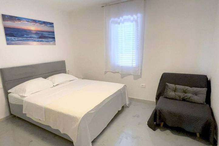 Ganze Wohnung, One bedroom apartment with sea view (2) in Dubrovnik-Neretva
