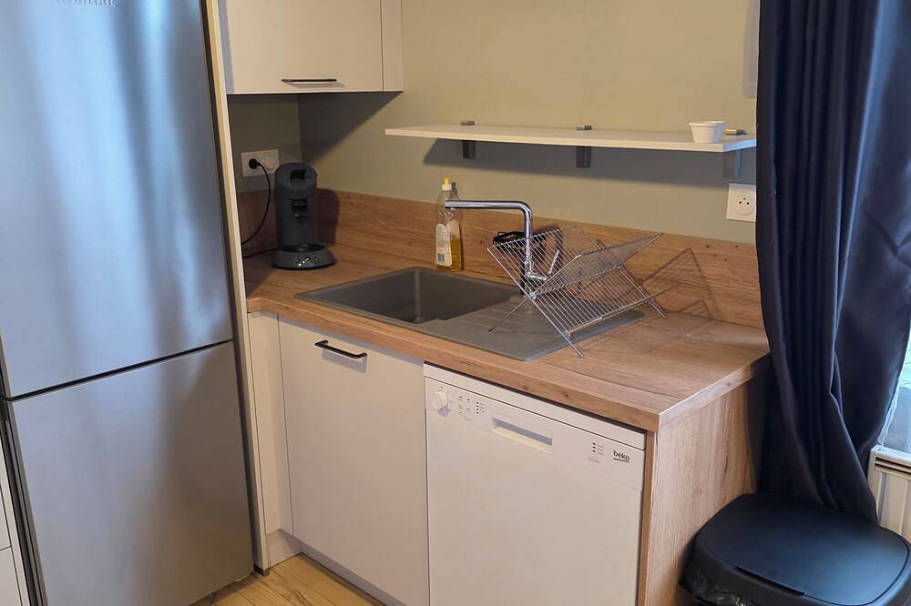 Appartement entier, Appartement 9 pers. Jardin et Piscine en centre ville in Mézidon Vallée d'Auge, Région de Lisieux