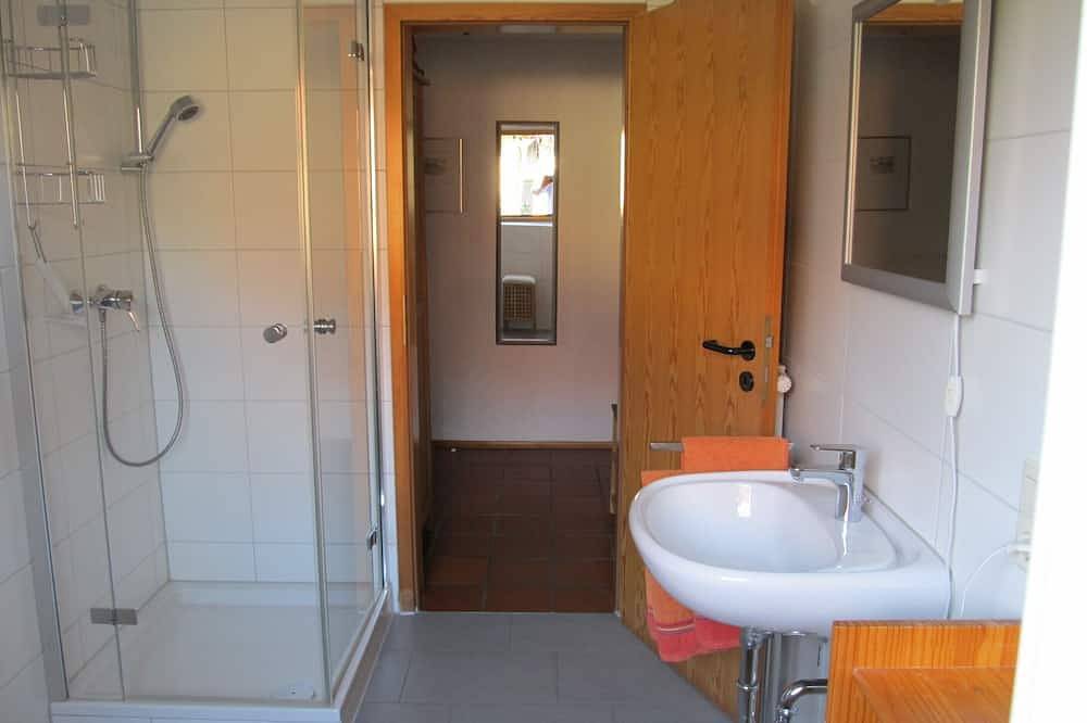 Ganze Wohnung, Apartment - quiet and central in the golden wine village of Durbach - in Durbach, Mittlerer Schwarzwald